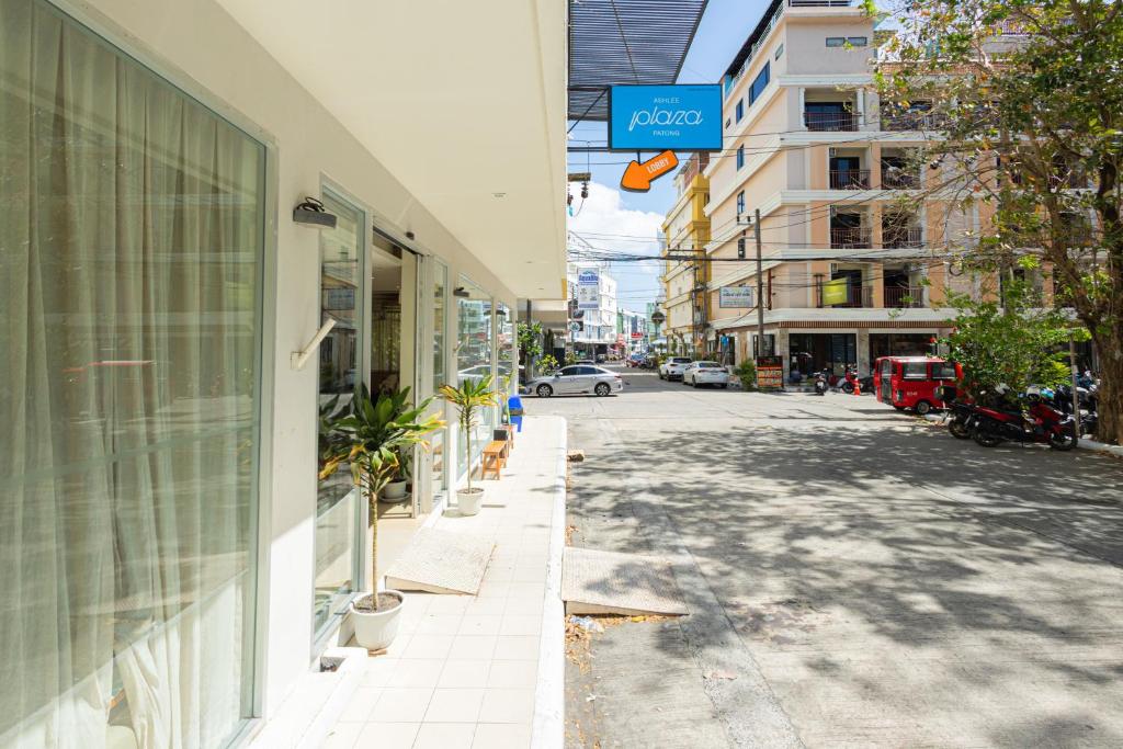 ASHLEE Plaza Patong Hotel & Spa - Resim 9