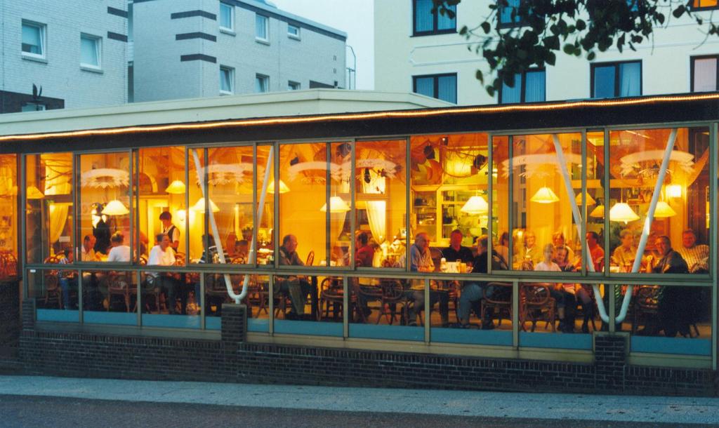 Restaurace v ubytování Hotel Hanken GmbH, Hotel Hanken und Seehotel