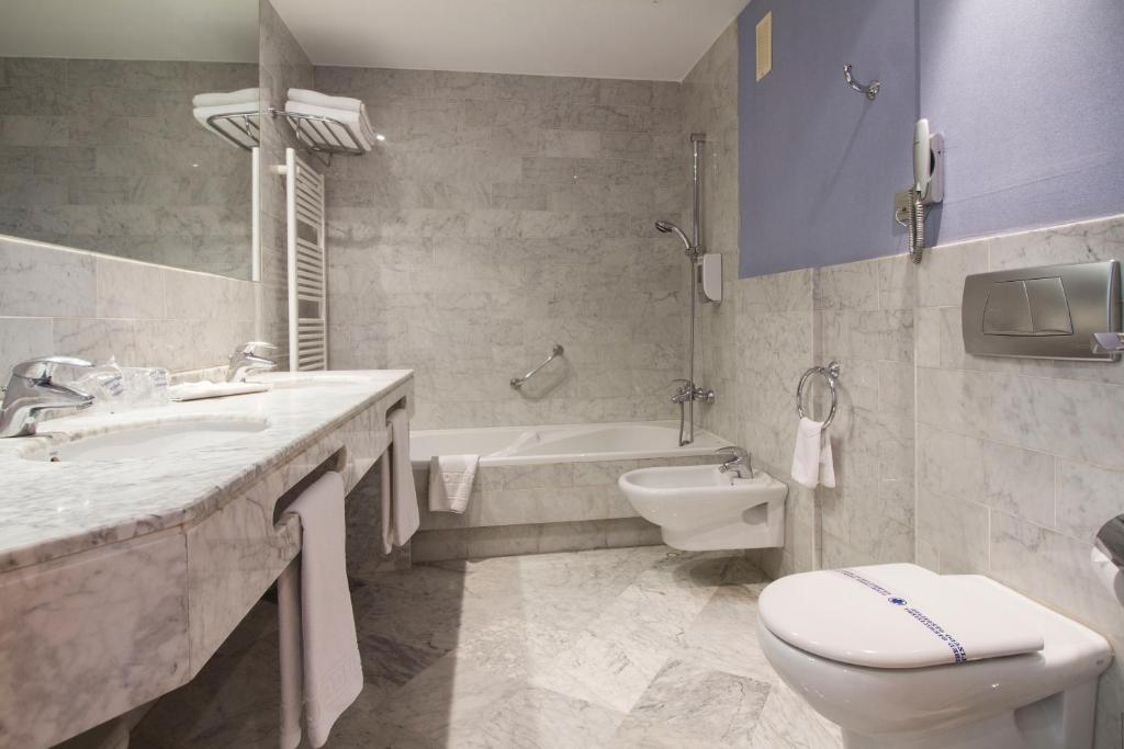 Hotel Madeira Centro, Benidorm – Updated 2023 Prices