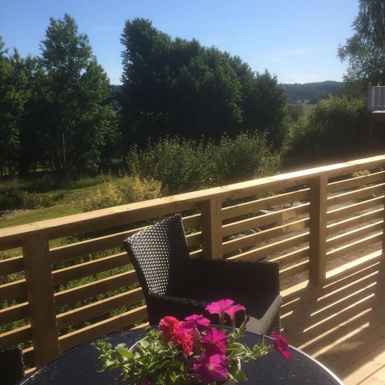 Balkón nebo terasa v ubytování Älvbacken