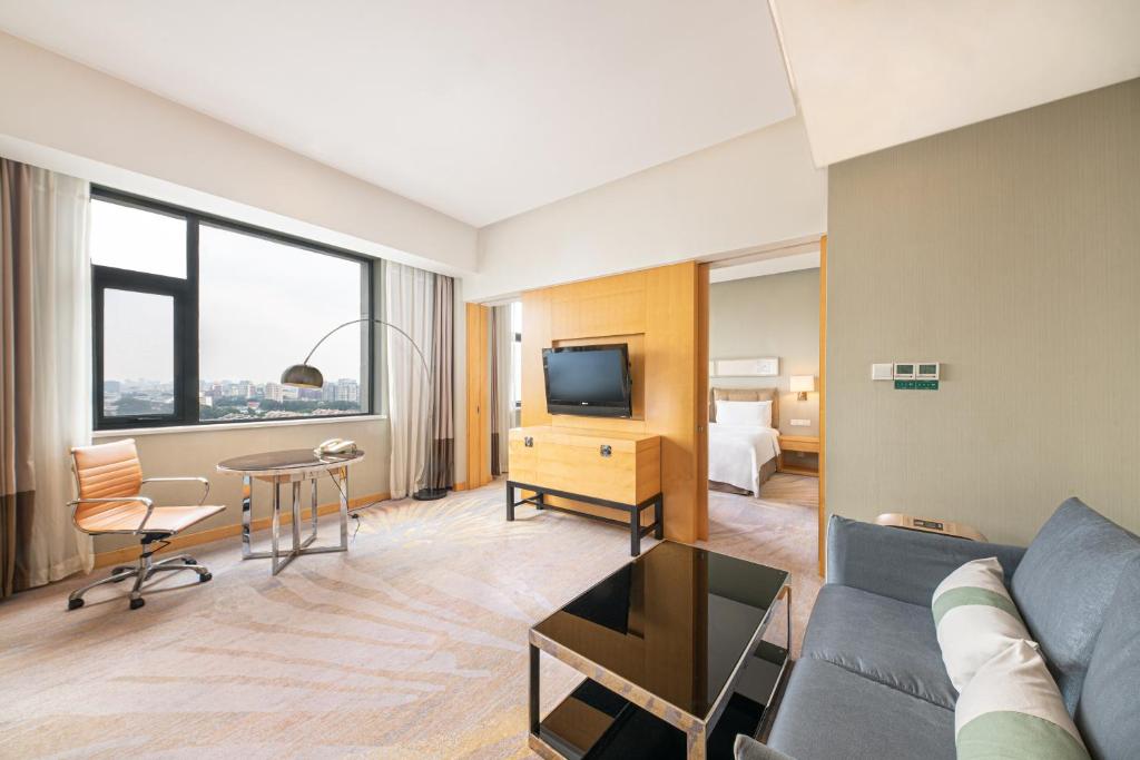 لابی و فضای عمومی Holiday Inn Beijing Deshengmen by IHG - تصویر ۵