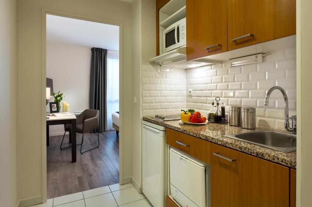 Citadines Montmartre Paris - Resim 17