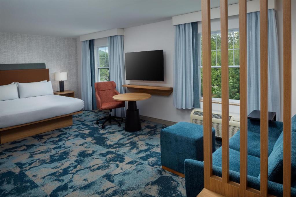 Hampton Inn & Suites North Conway photo