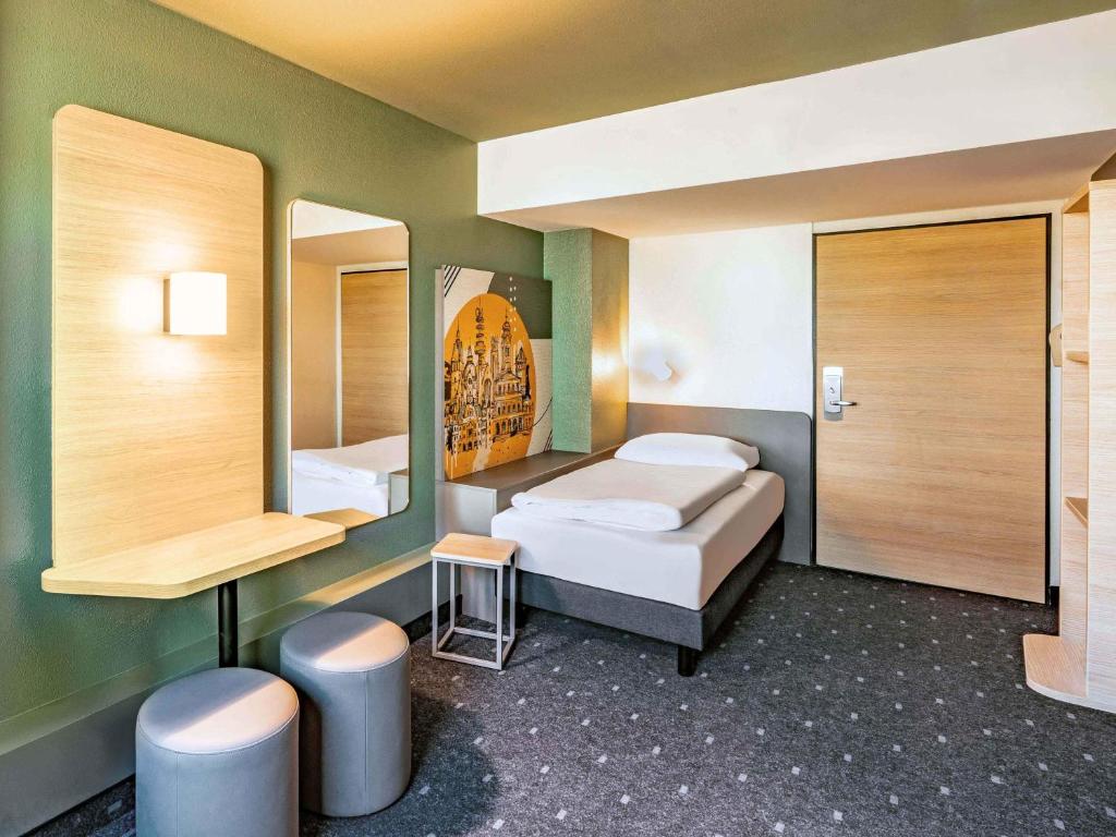 B&B HOTEL Hannover-Laatzen - Resim 5