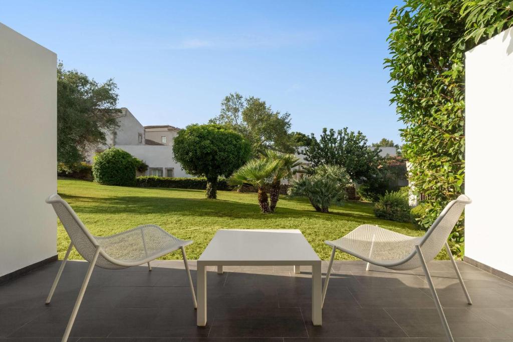 Dolce by Wyndham Siracusa - I Monasteri Golf & Spa - Queen Room - Mobility Access
