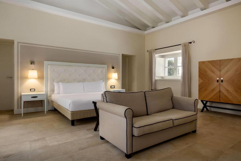 Dolce by Wyndham Siracusa - I Monasteri Golf & Spa - Junior Queen Suite