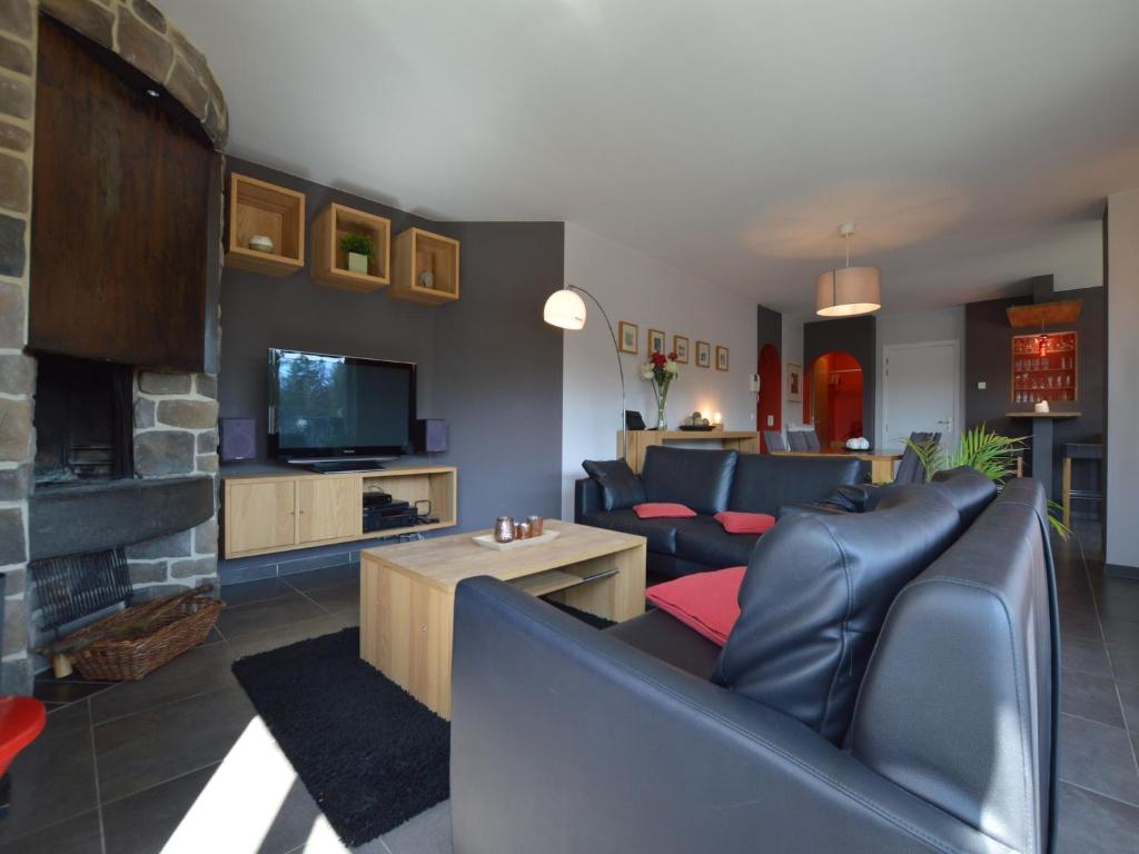 Η κουζίνα ή μικρή κουζίνα στο Robertville Lakeview Escape