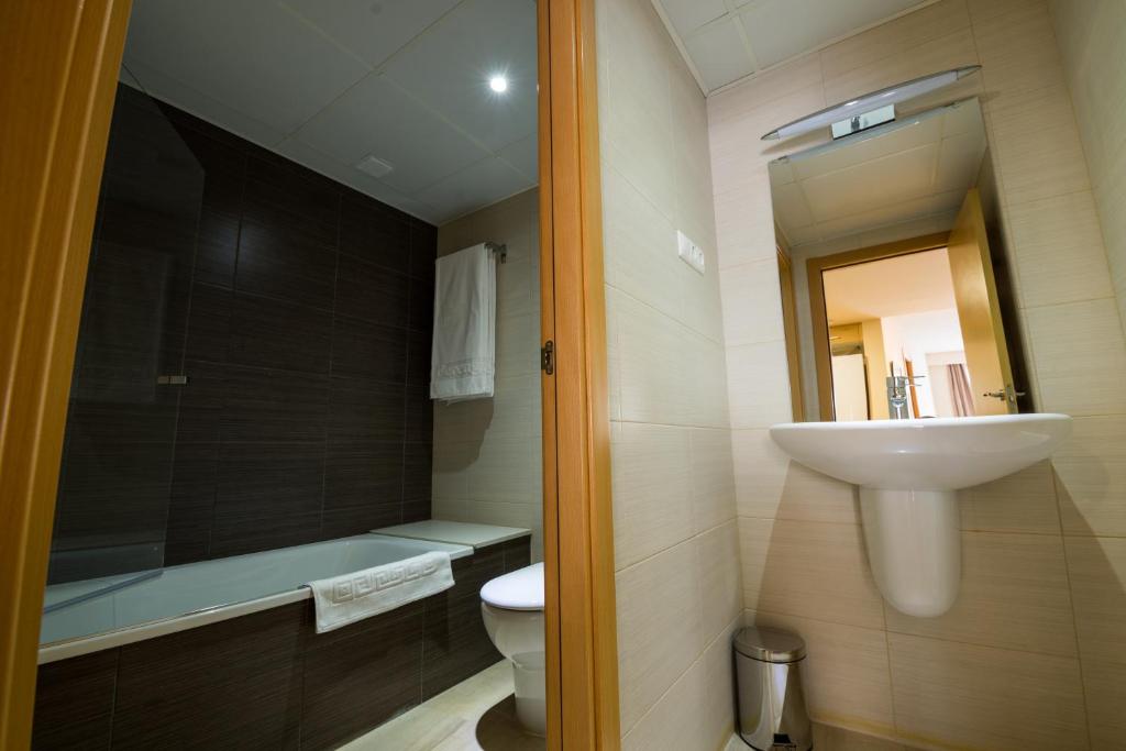Koupelna v ubytování Apartaments Peronel.la