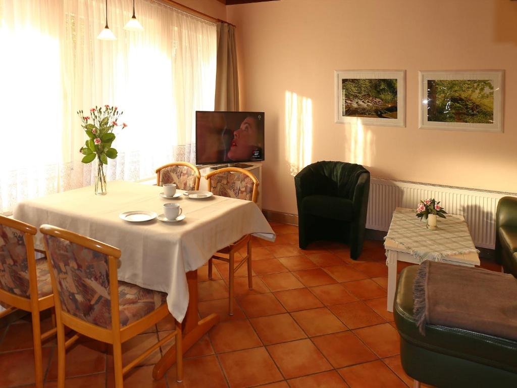 Ferienhaus in der Naehe der Ostsee - Casa De Vacaciones De 2 Dormitorios