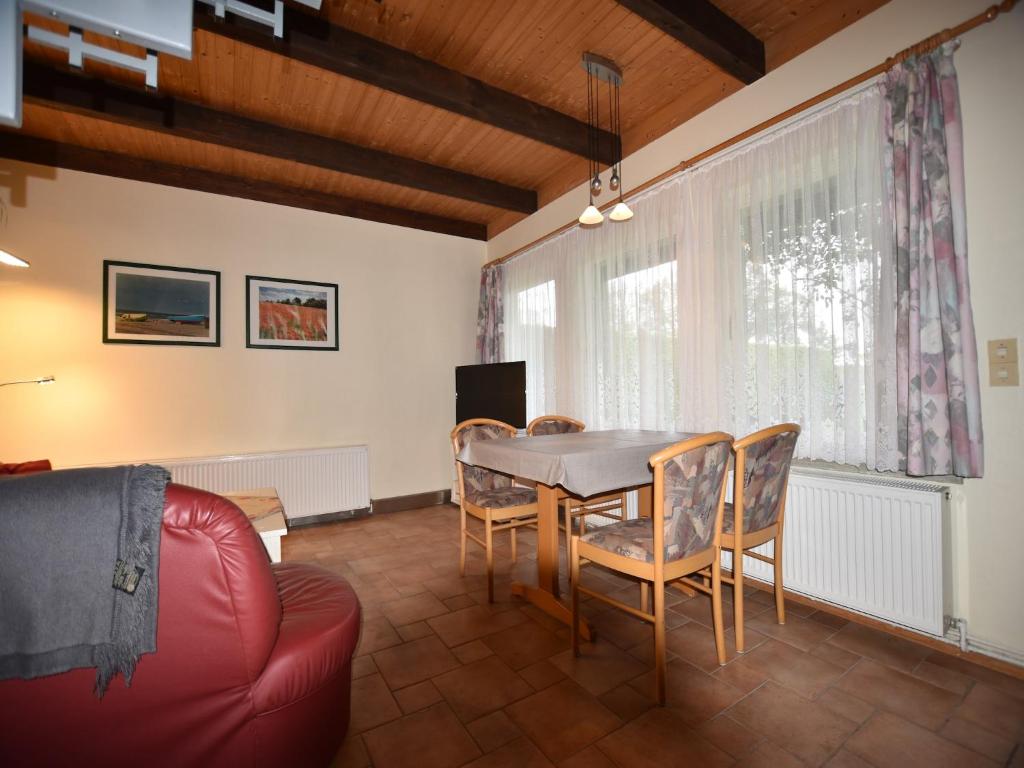 Ferienhaus in der Naehe der Ostsee - Casa De Vacaciones De 2 Dormitorios