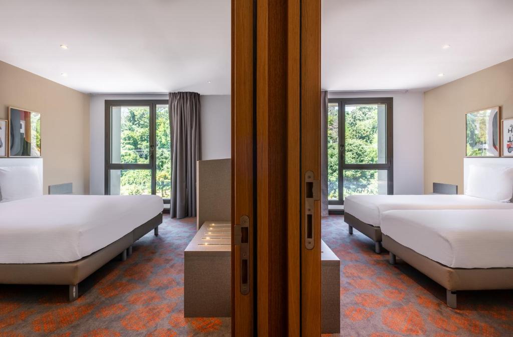 Spark by Hilton Lyon Park Saone - Resim 25