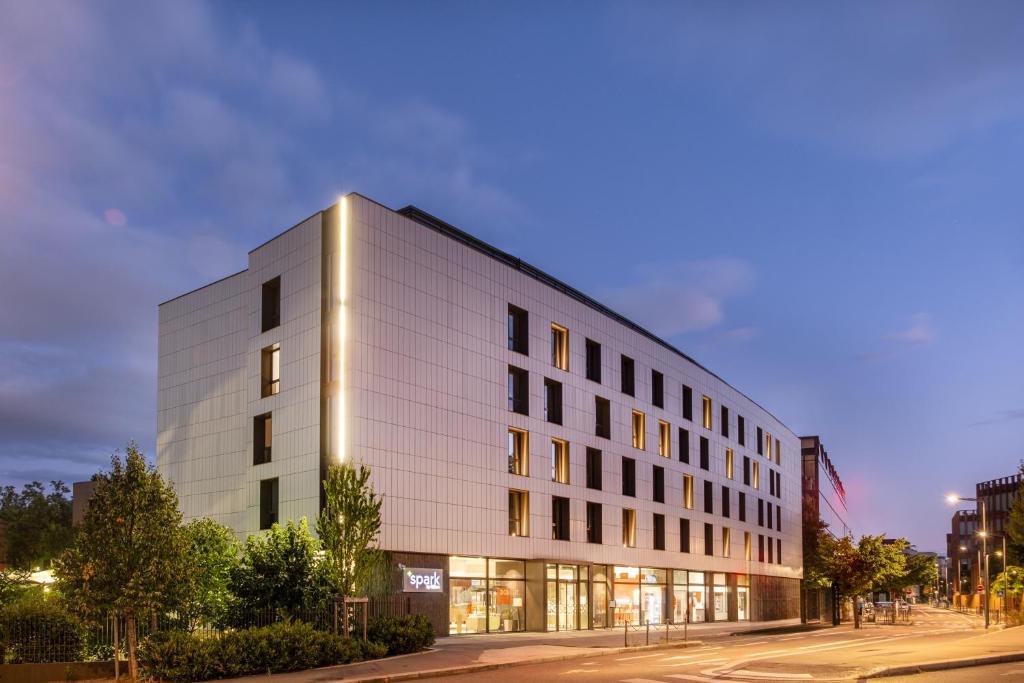 Spark by Hilton Lyon Park Saone - Resim 42