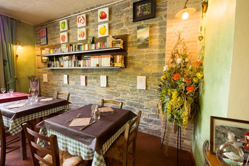 Restaurace v ubytování Albergo Il Sicomoro