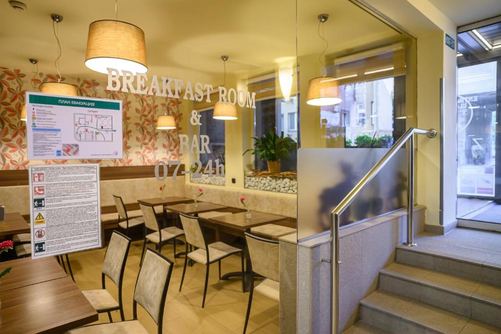 Garni Hotel Zenit - Resim 19