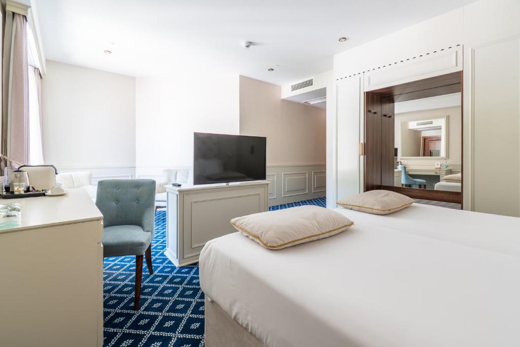 Iberostar Waves Slavija - Single Room
