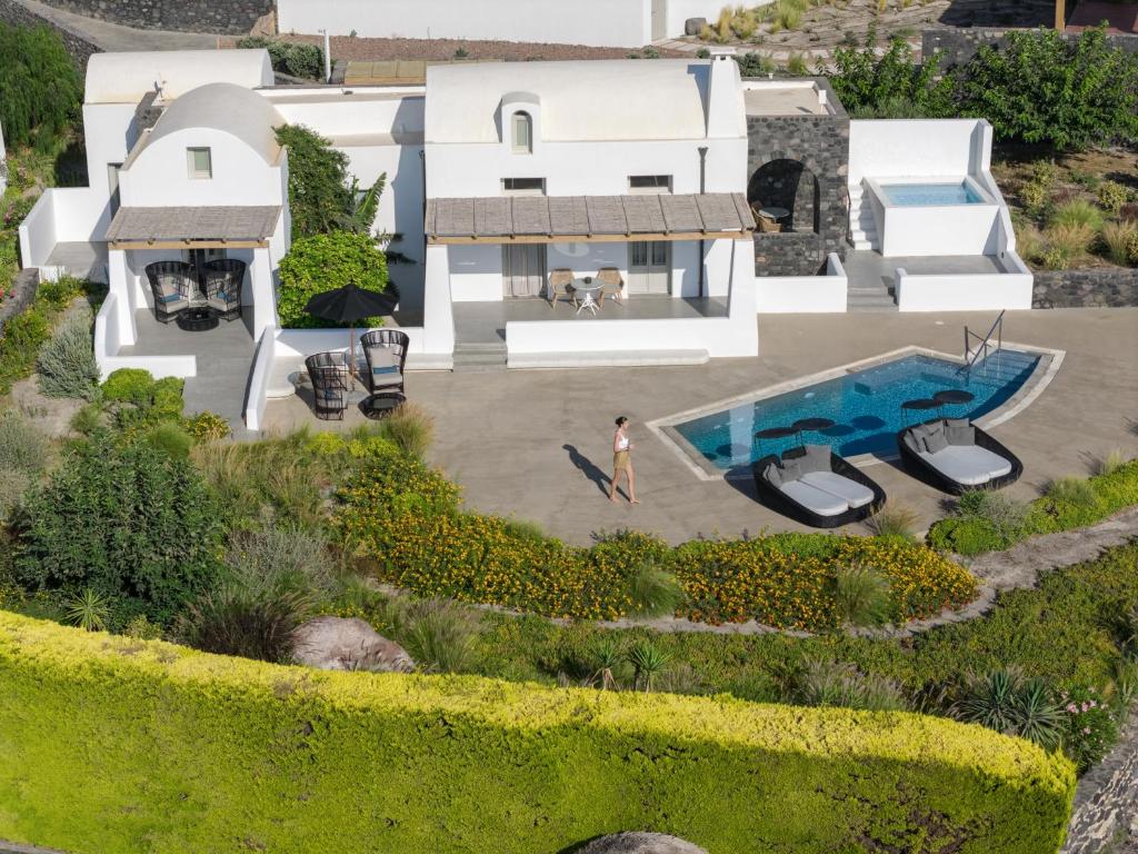 Santo Pure Oia Suites & Villas - 1