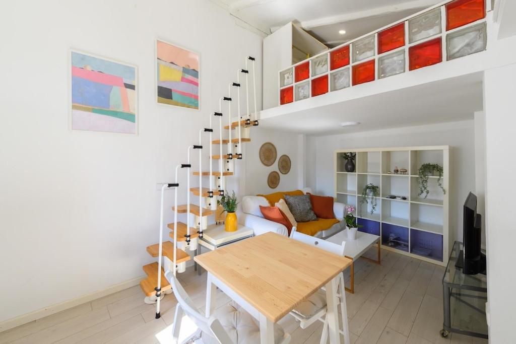 1 bedroom loft apartment in the center Temporal SVI154