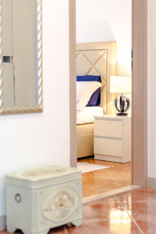 Posteľ alebo postele v izbe v ubytovaní Apartment Mandalina