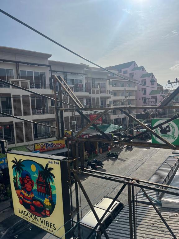 Lagoon vibes - Resim 6