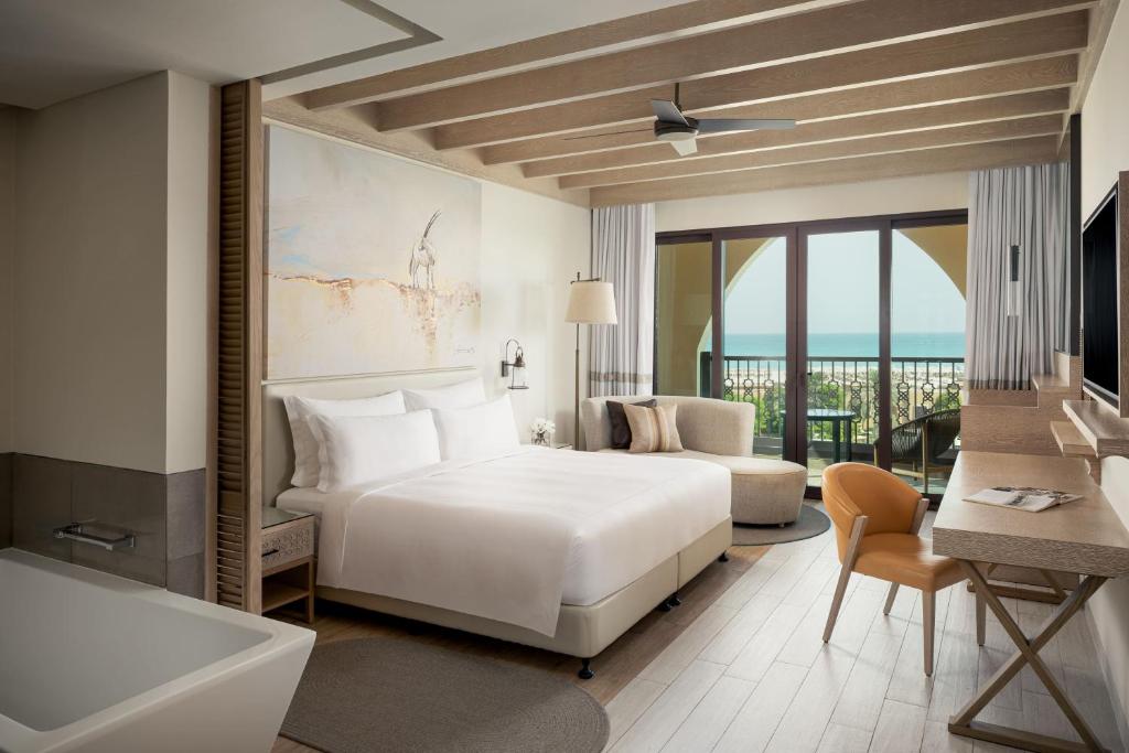 Sea view room with balcony