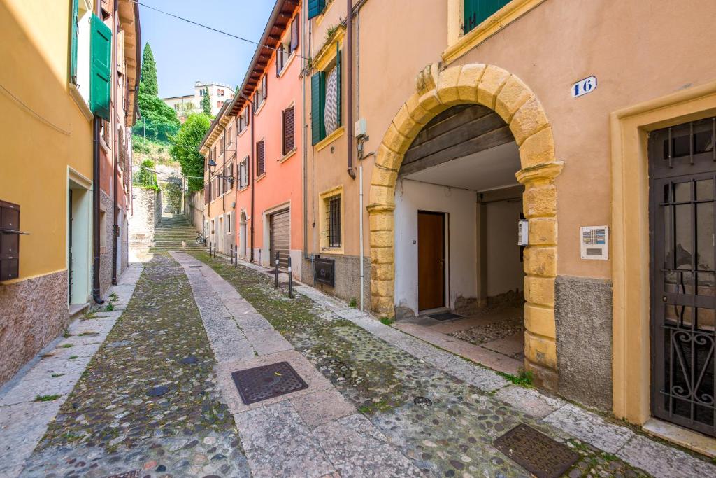 Veronauptoyou Apartments - 2