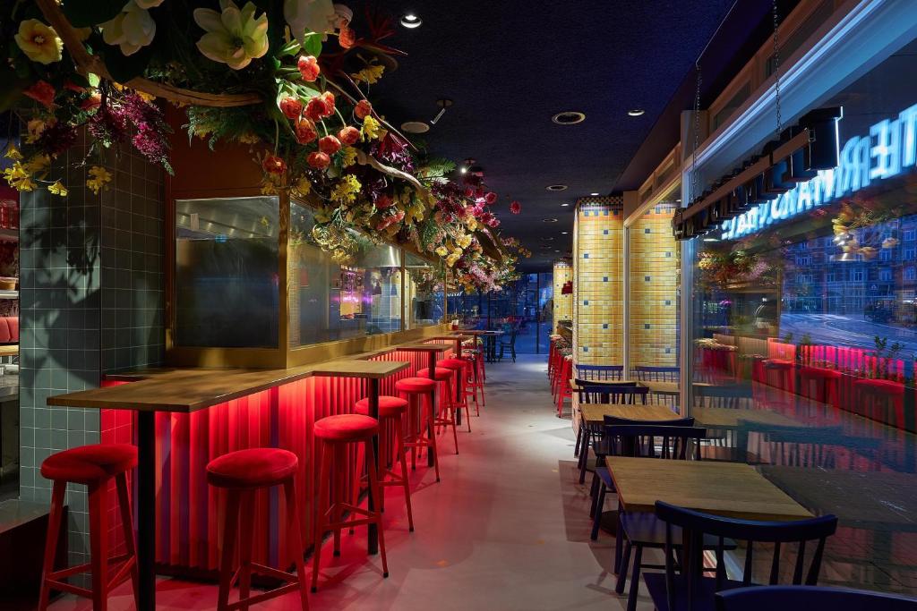 NH Collection Amsterdam Flower Market - Resim 13