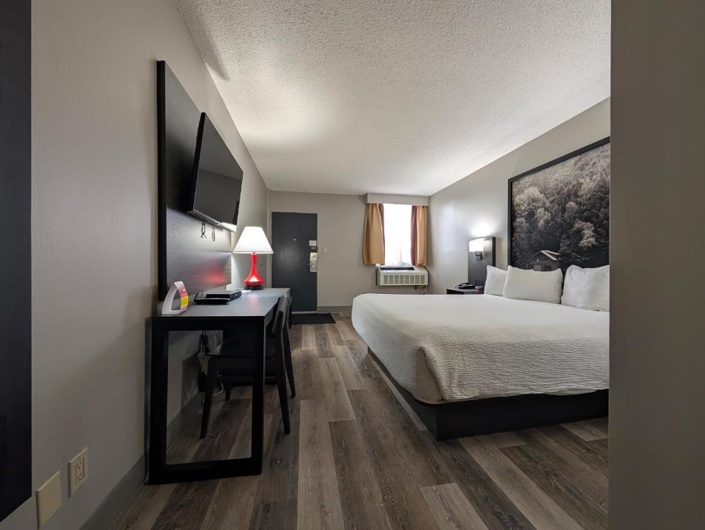 Super 8 by Wyndham Thunder Bay - Habitación King - Acepta Mascotas / No Fumadores
