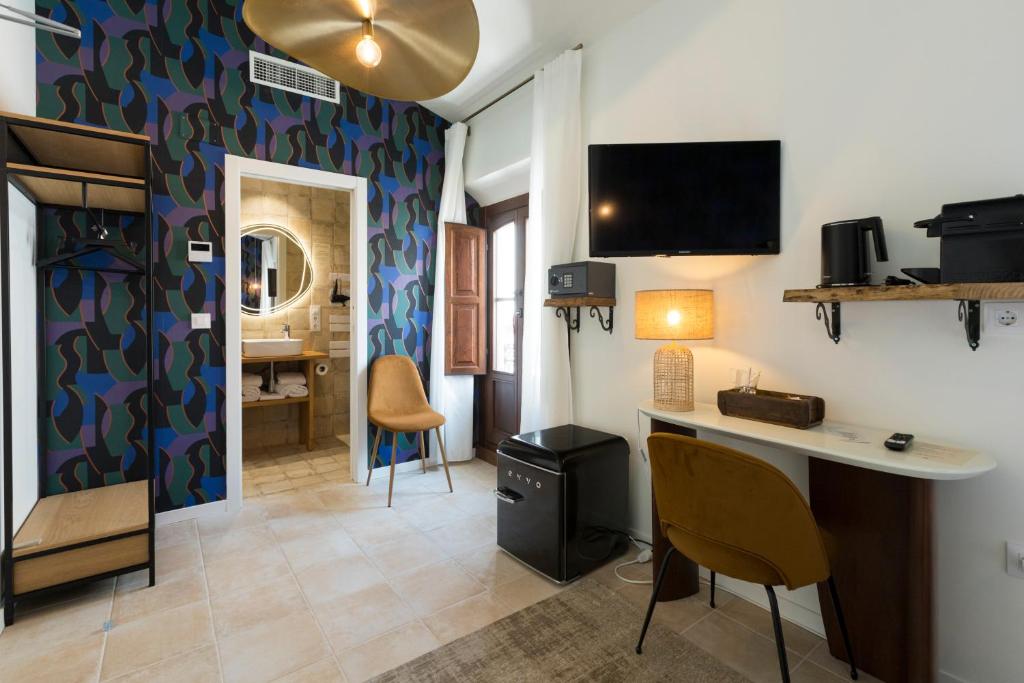 Hotel La Marsellesa - Double Room