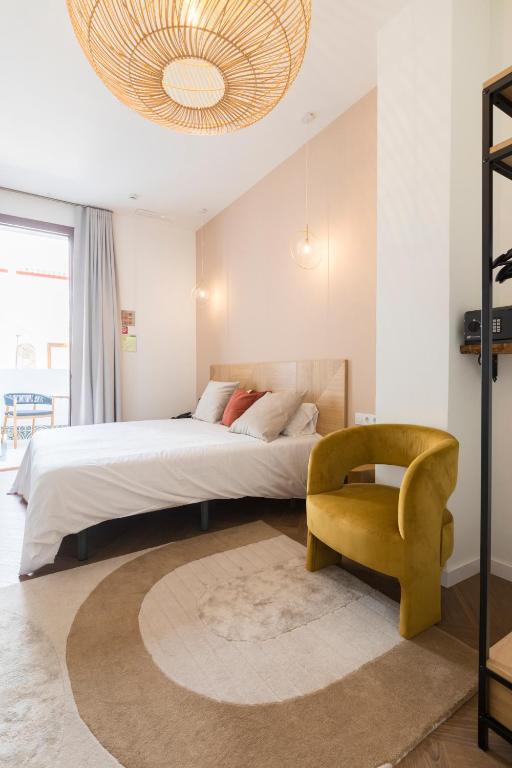 Hotel La Marsellesa - Superior Queen Room
