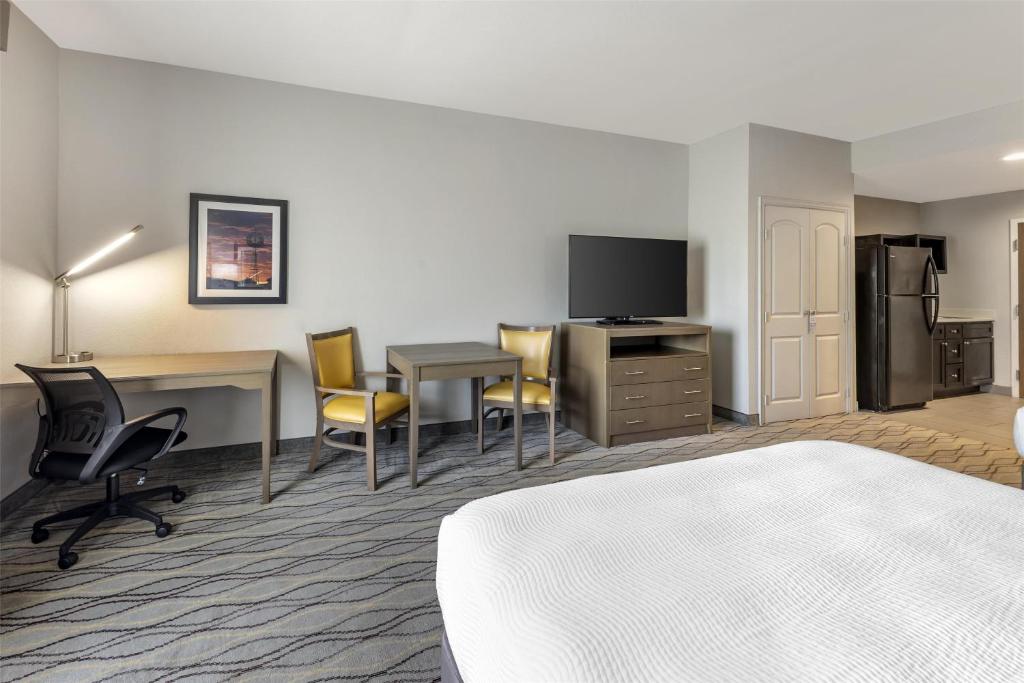 Best Western Plus Pauls Valley photo