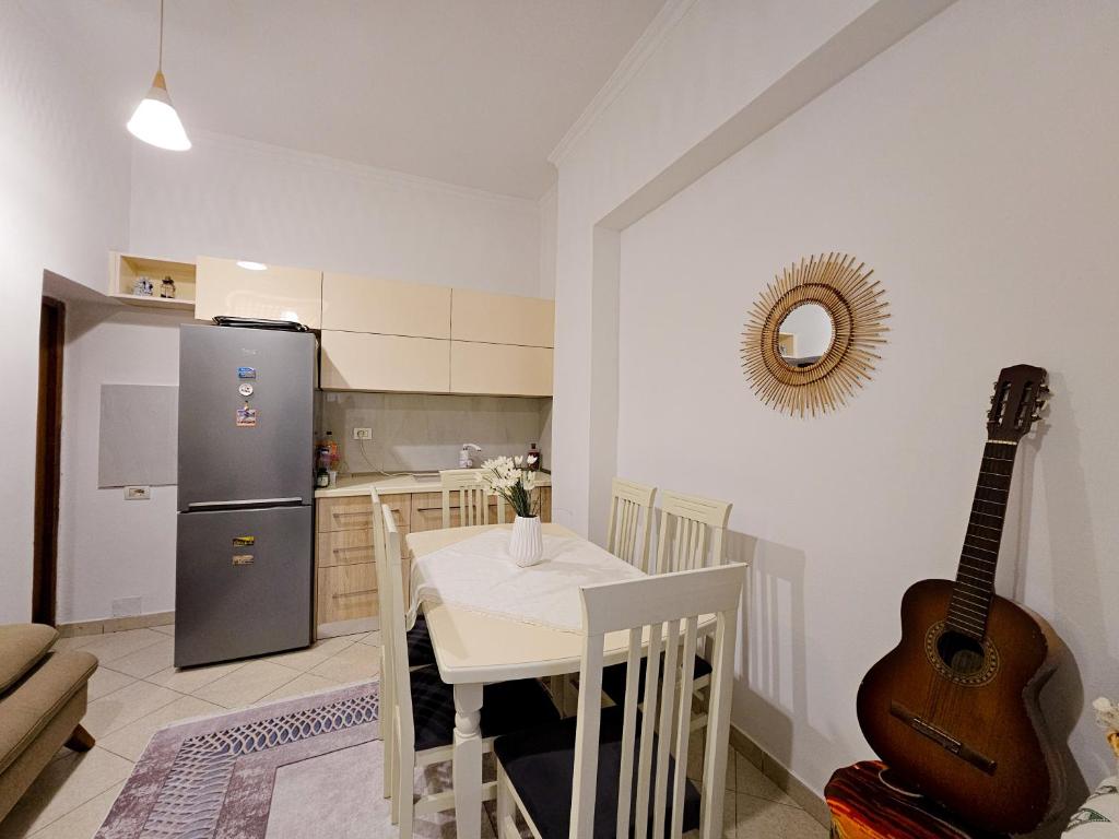 Fotografie z fotogalerie ubytování White House Korçë Guesthouse v destinaci Maliq