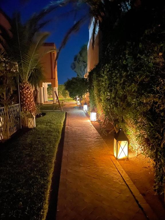 Zahrada ubytování Casa Zitouni - Oasis with pool & private staff