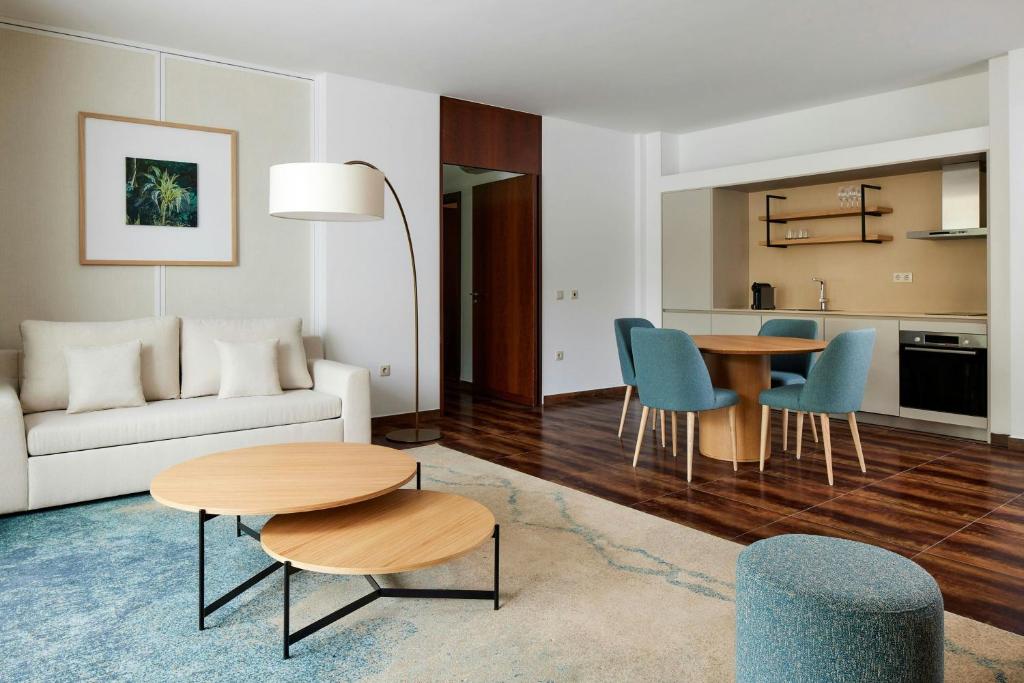 Marriott Residences Salgados Resort, Algarve - 12