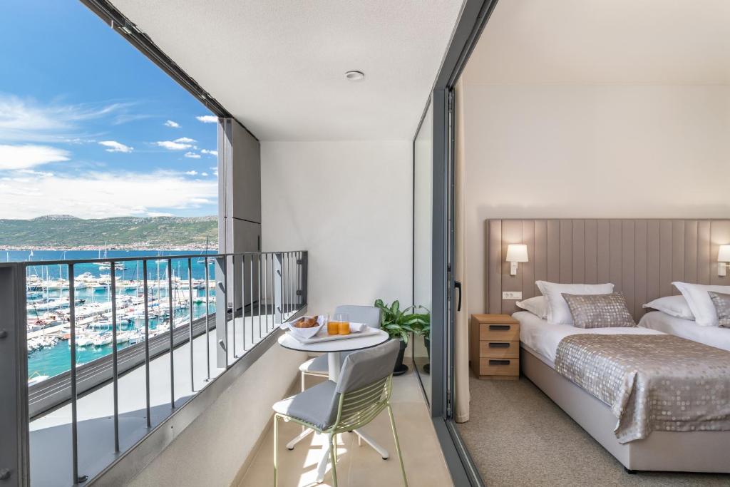 Akademis - Fit Split - Resim 2