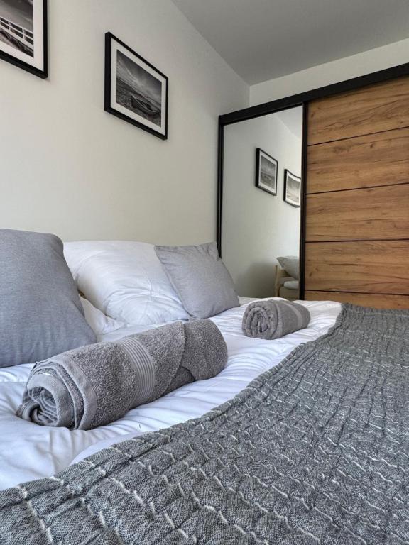 Postel nebo postele na pokoji v ubytování Apartament z widokiem na Zamek