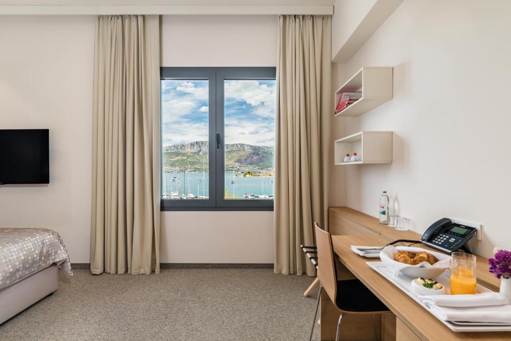 Akademis - Fit Split - Resim 31