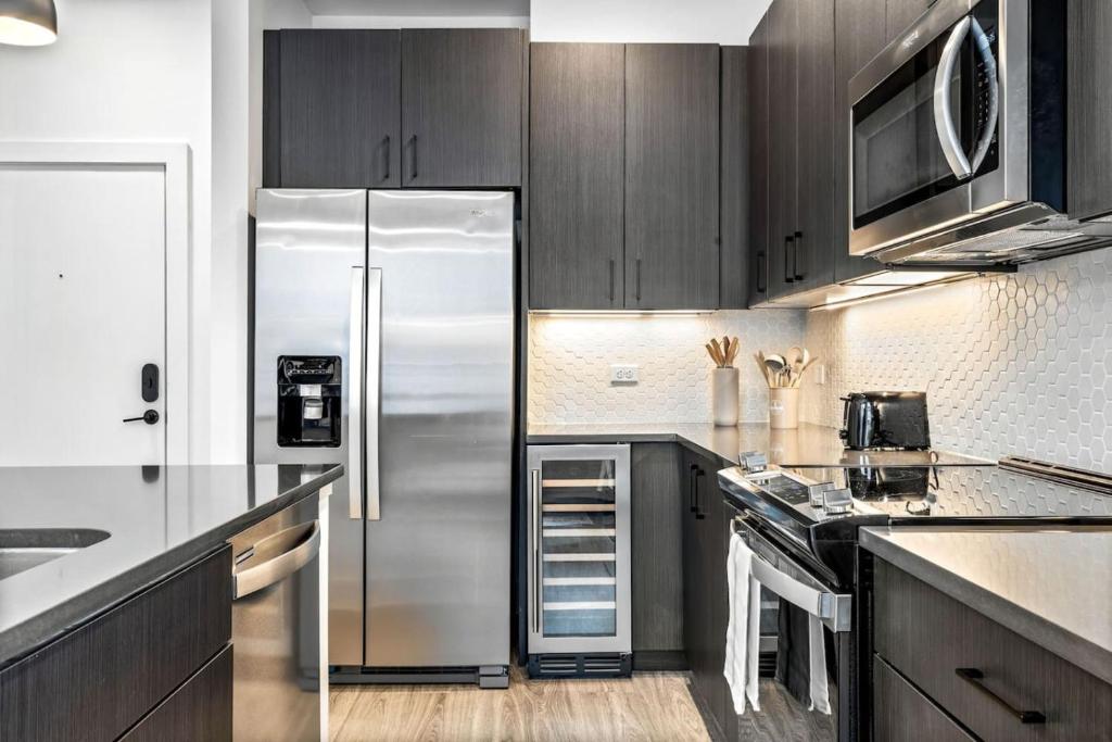 Køkken eller tekøkken på Channelside Amazing View 2BD