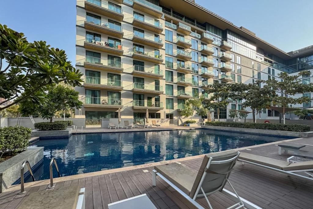 Πισίνα στο ή κοντά στο Modern and Elegant 1 Bed Retreat in Prime Location