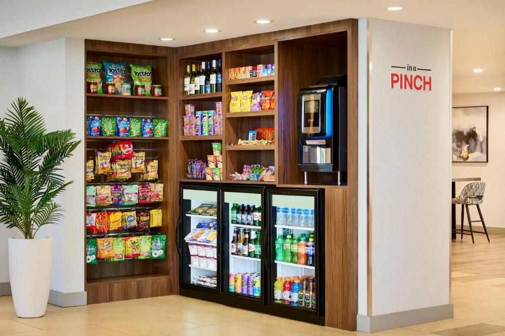 TownePlace Suites by Marriott Mississauga-Airport Corporate Centre - Resim 18