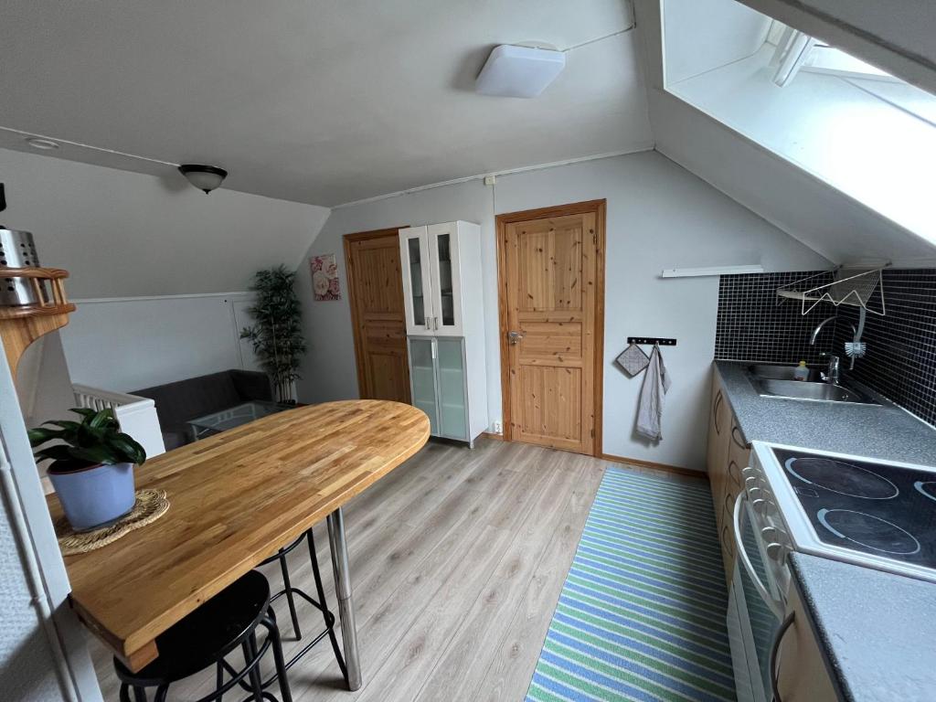Dapur atau dapur kecil di Loft apartment with 3 bedrooms