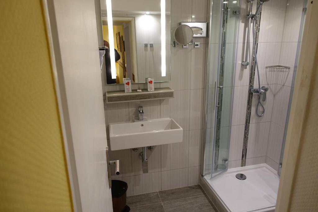Koupelna v ubytování Hotel Villa Konstanz