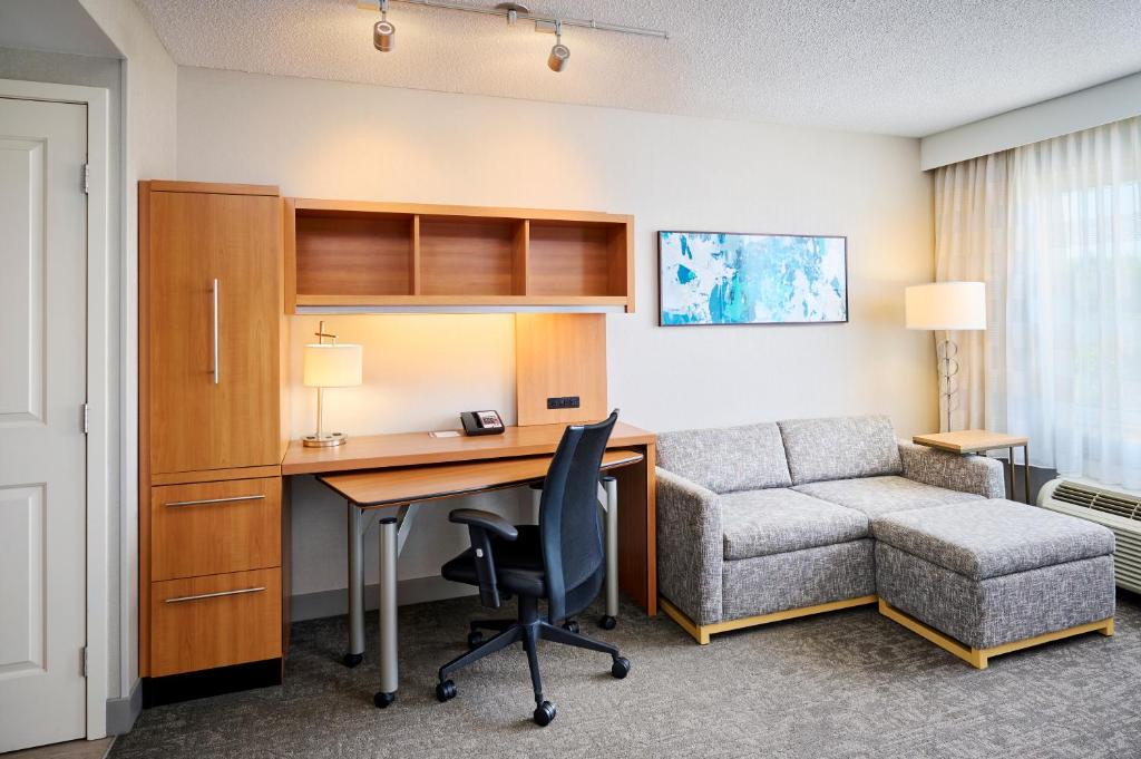 TownePlace Suites by Marriott Mississauga-Airport Corporate Centre - Resim 33