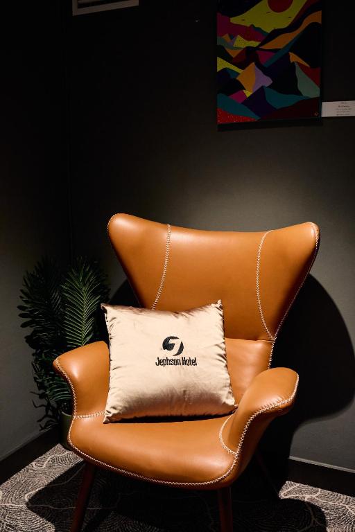 Jephson Hotel & Apartments - Resim 23