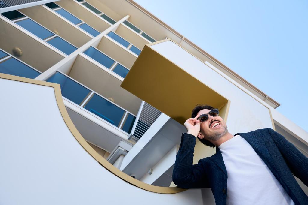 Jephson Hotel & Apartments - Resim 8