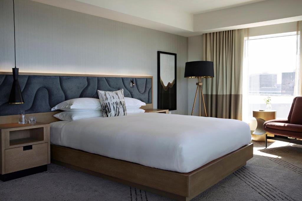 Kimpton Sawyer Hotel by IHG photo