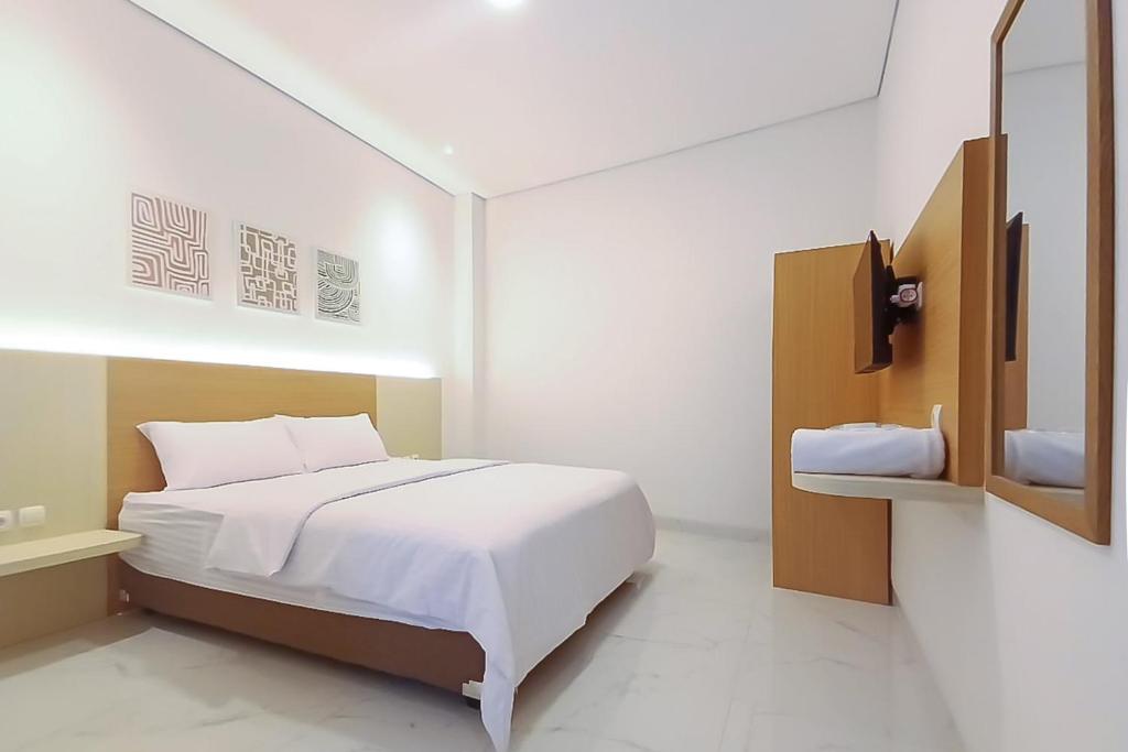 Happy Living Syariah near Stasiun Klaten Mitra RedDoorz - Habitación Doble Estándar