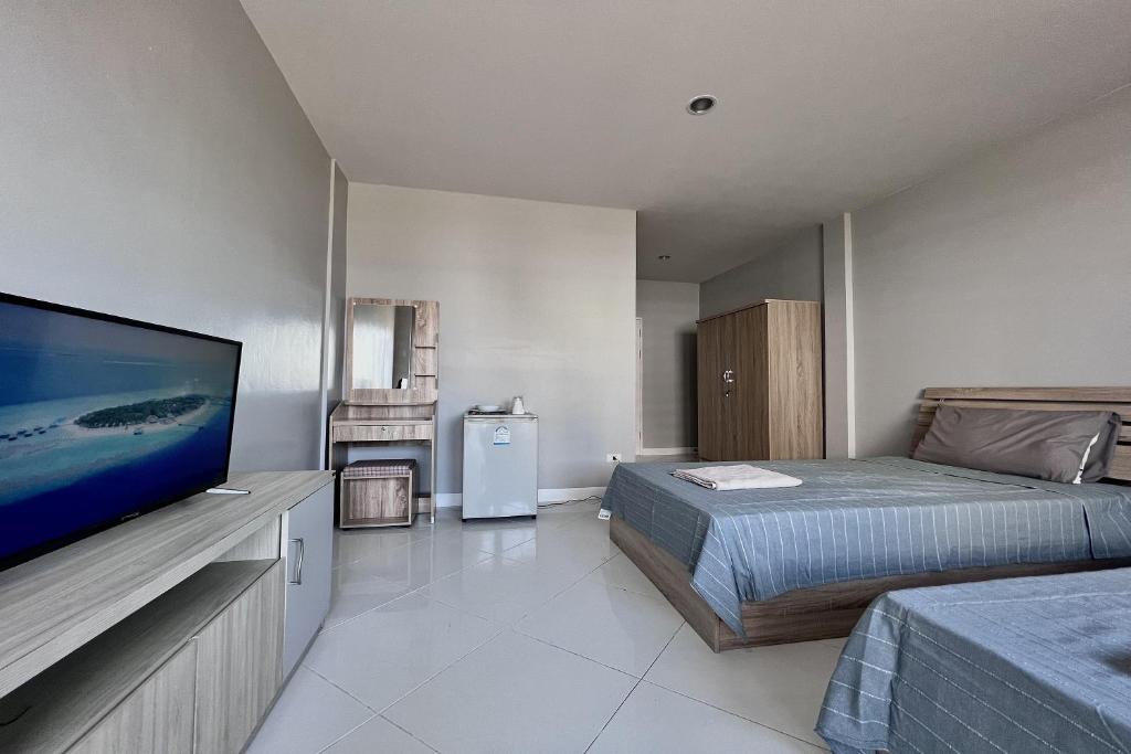 
Twin Room with Pool View
