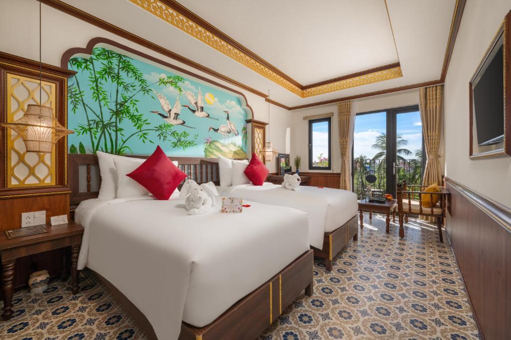 Premium Family Connecting Room, Balcony with Riverside View