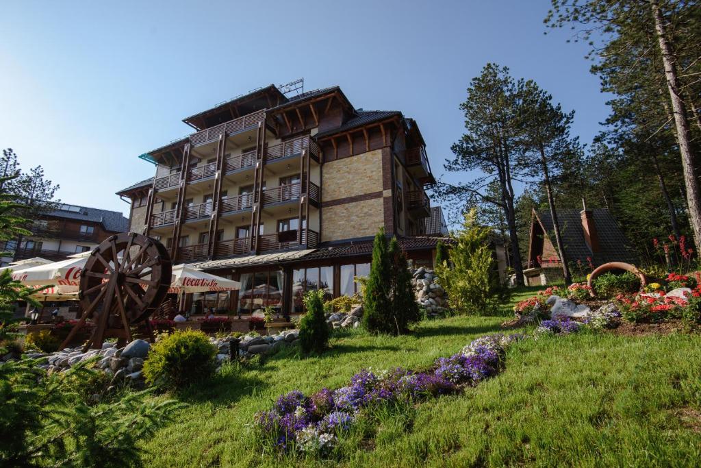 Zahrada ubytování Hotel Iris