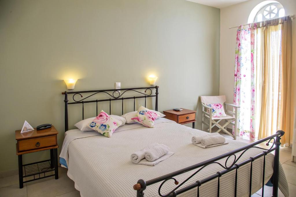 Tiniotissa Studios - 1